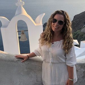 Meet your Posher, Corinne